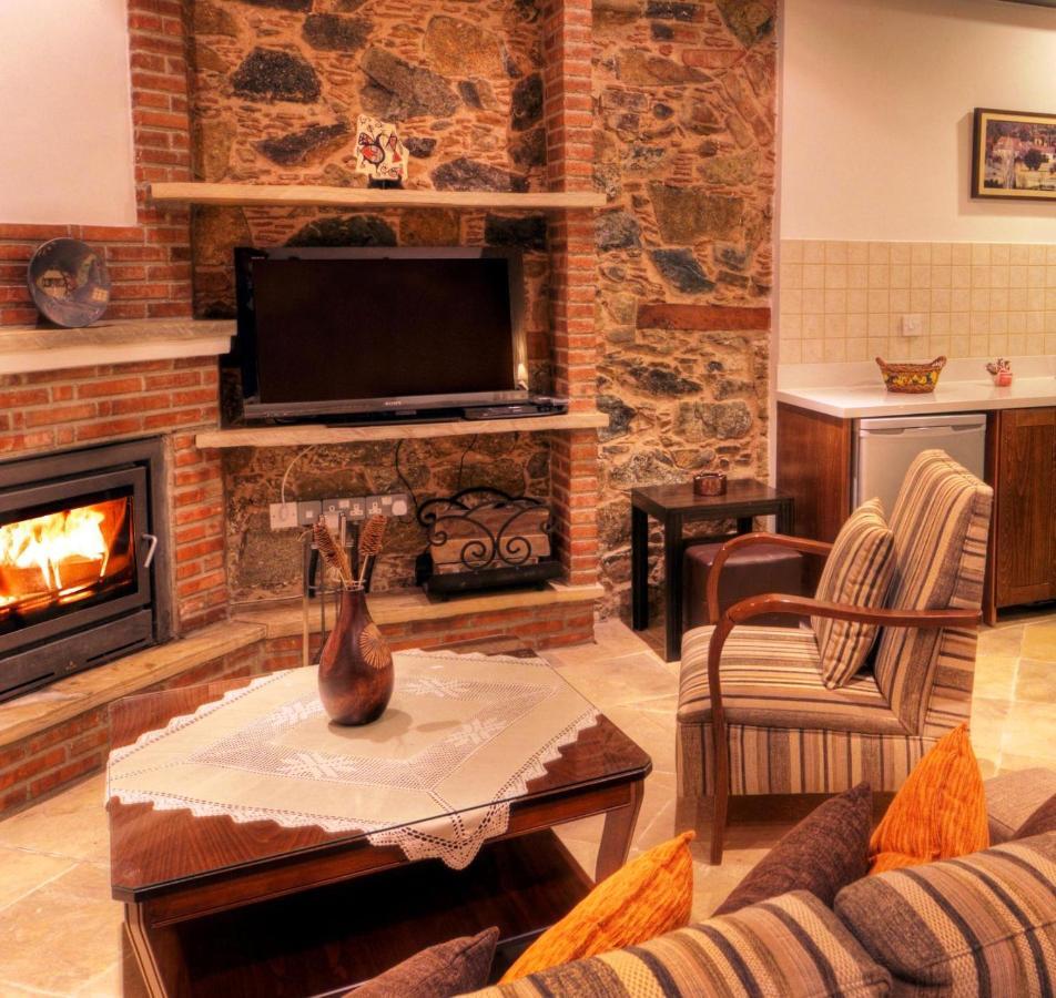 Archontiko I Misirlou Pension Kalopanagiotis Buitenkant foto